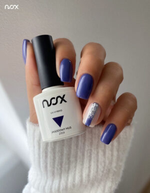 Blueberry nails